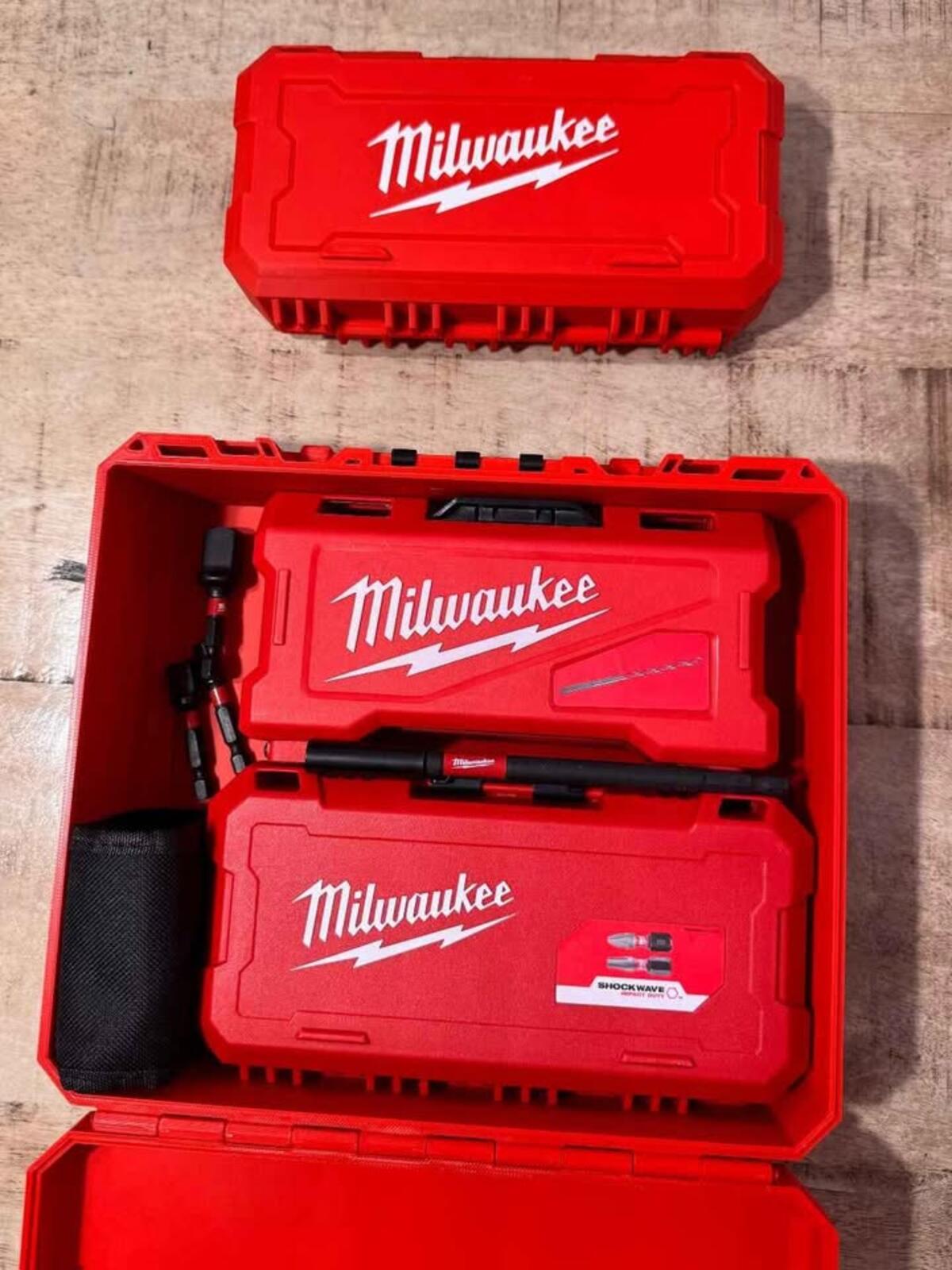 Milwaukee XL Custom Toolbox