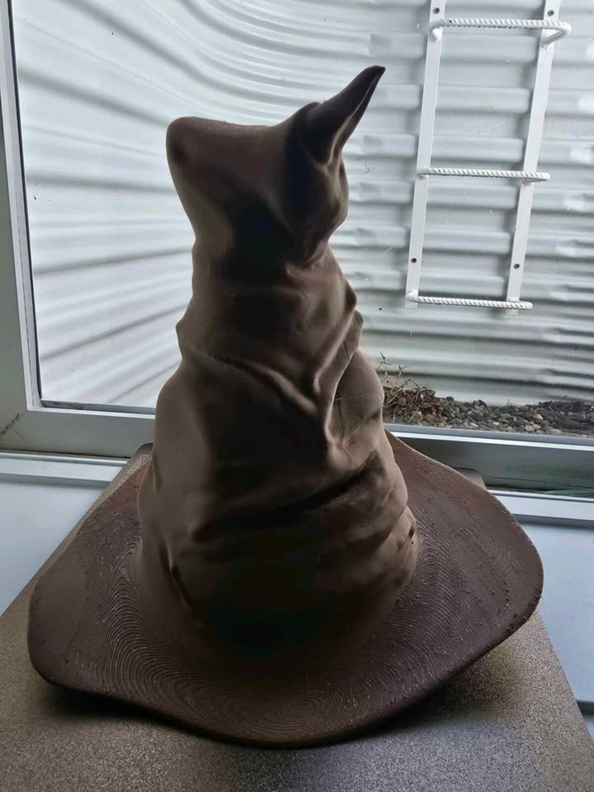Sorting Hat Headphone Holder