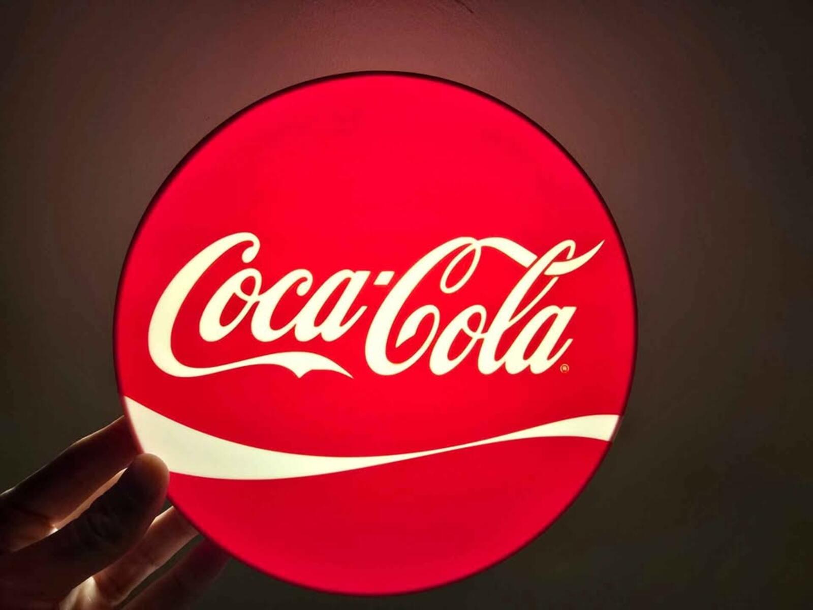 Round Coca-Cola Lightbox