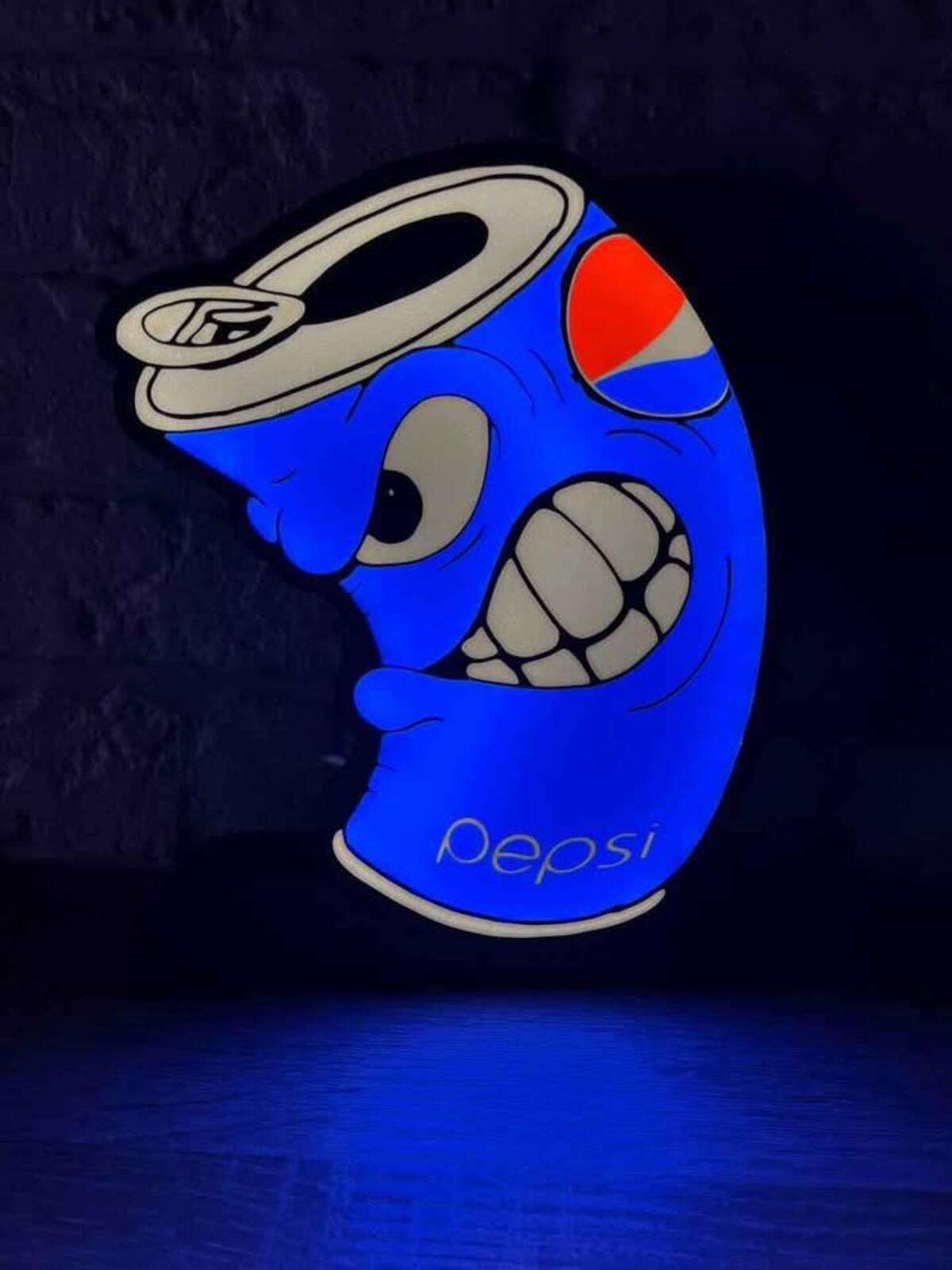 Pepsi Can Lightbox