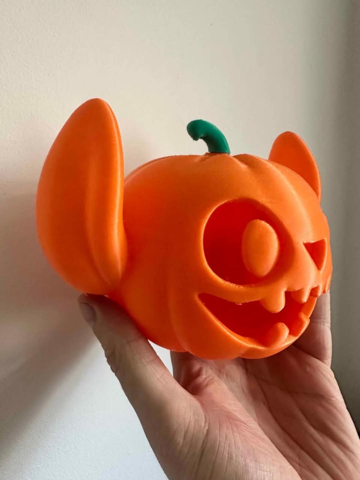 Pumpkin Stitch Head