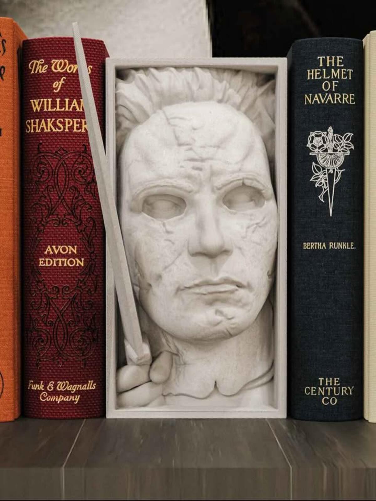 Horror Movie Villain Book Nooks