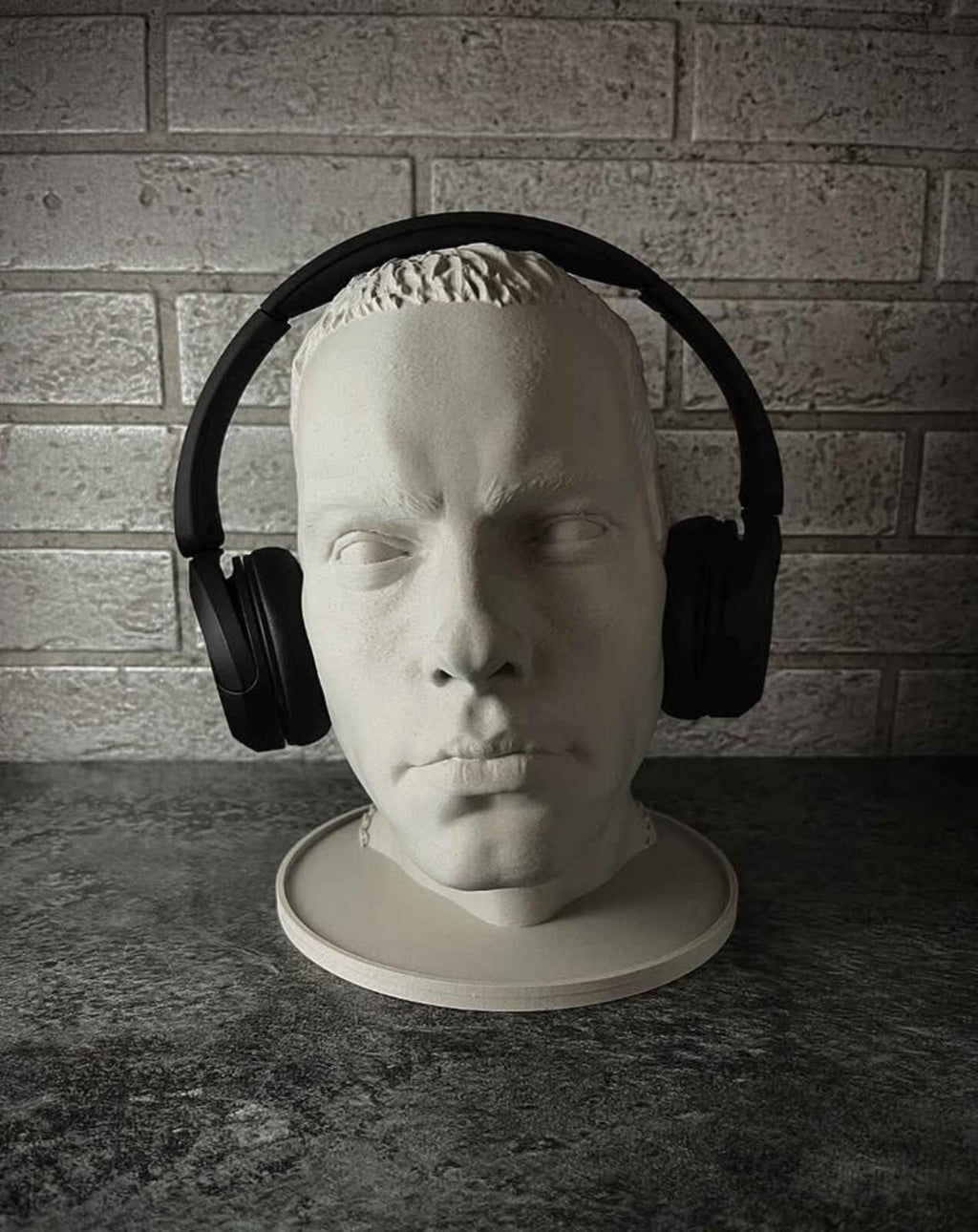 Eminem Headphone Holder