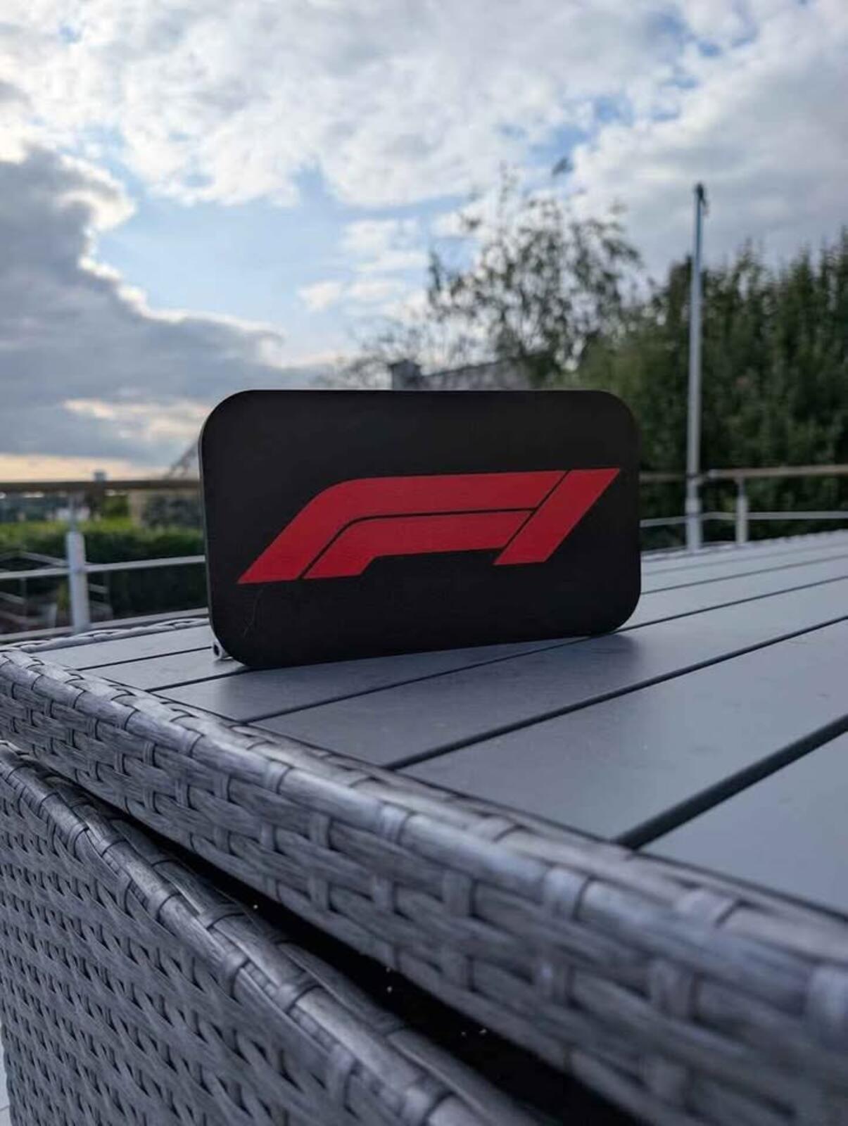 F1 Logo Lightbox