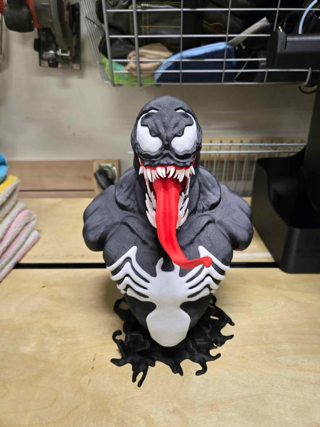 Venom Statue