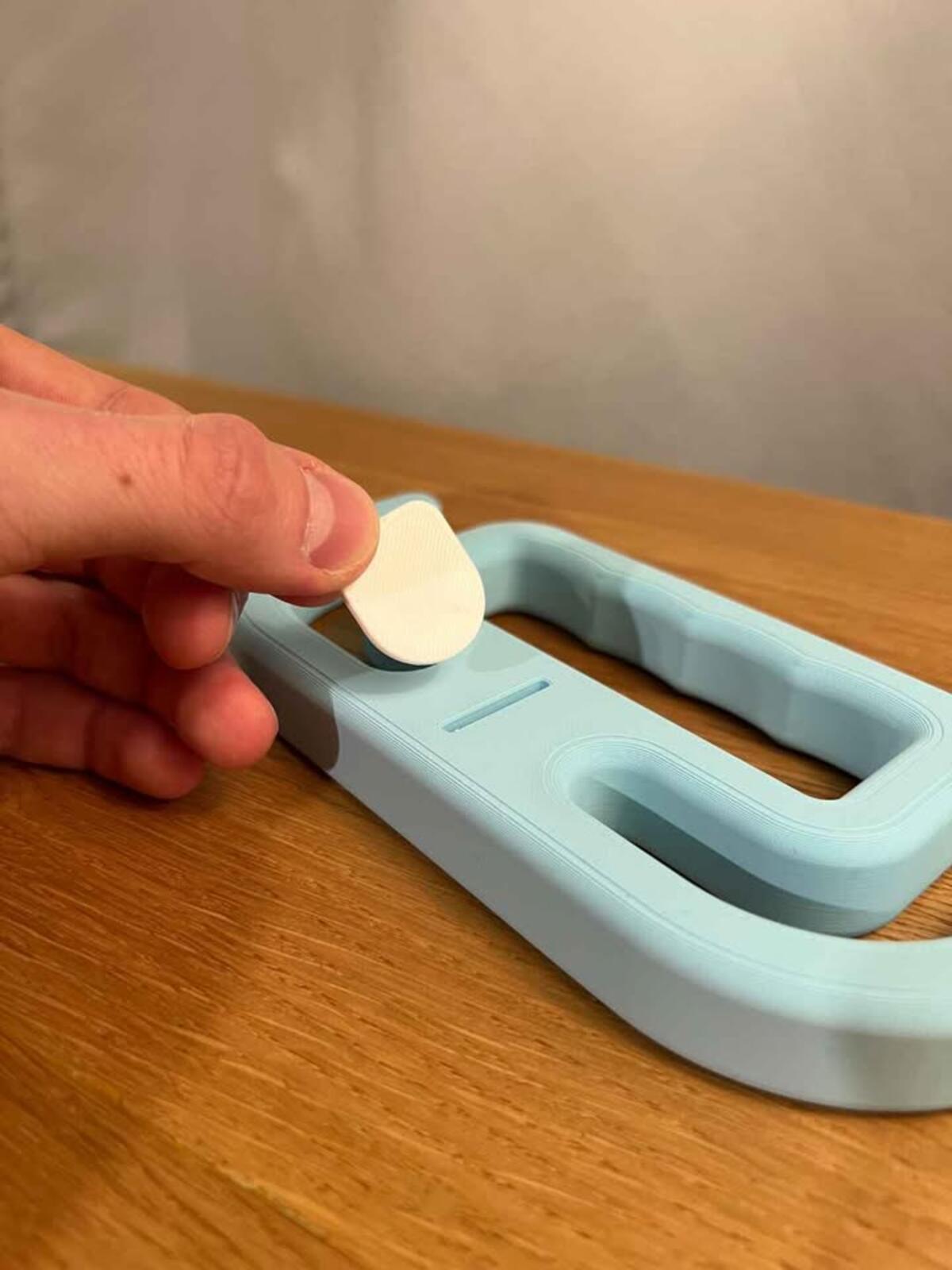 Grocery Bag Holder With Cart Token