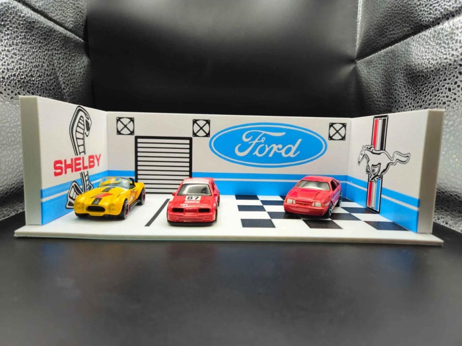 Ford Diorama