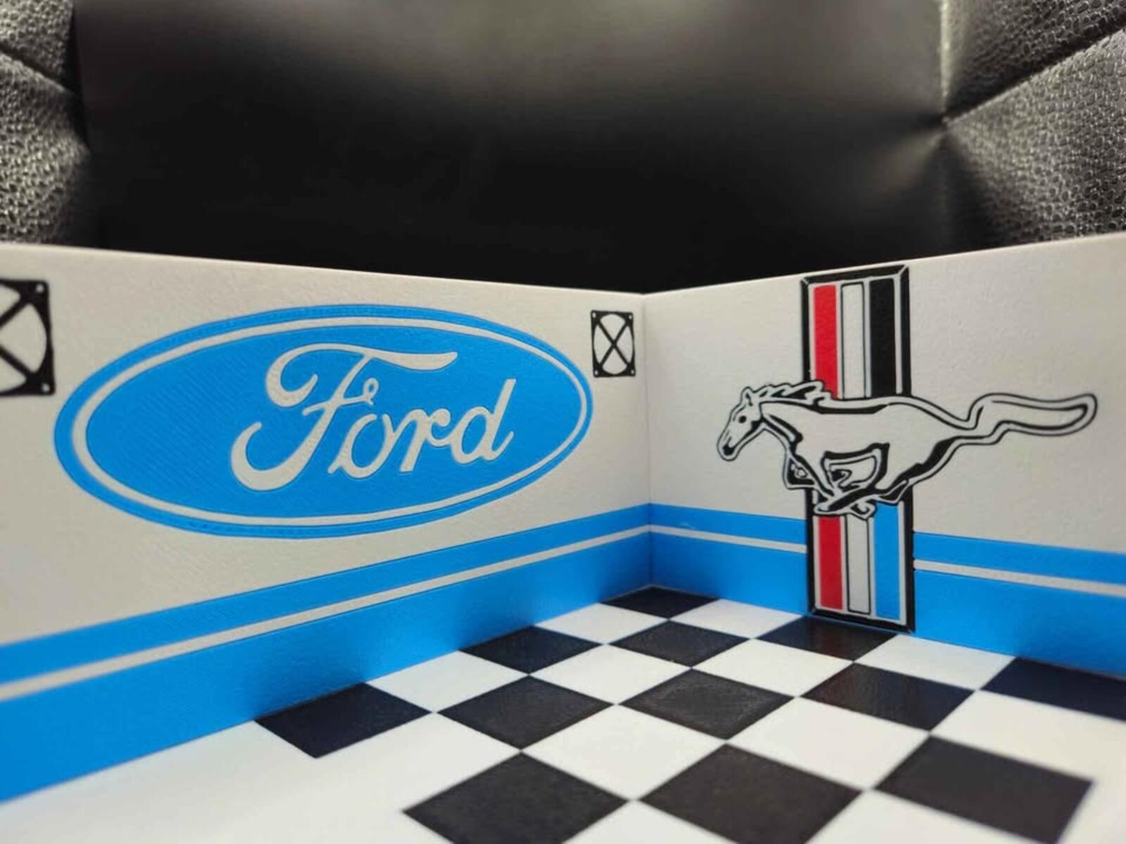 Ford Diorama
