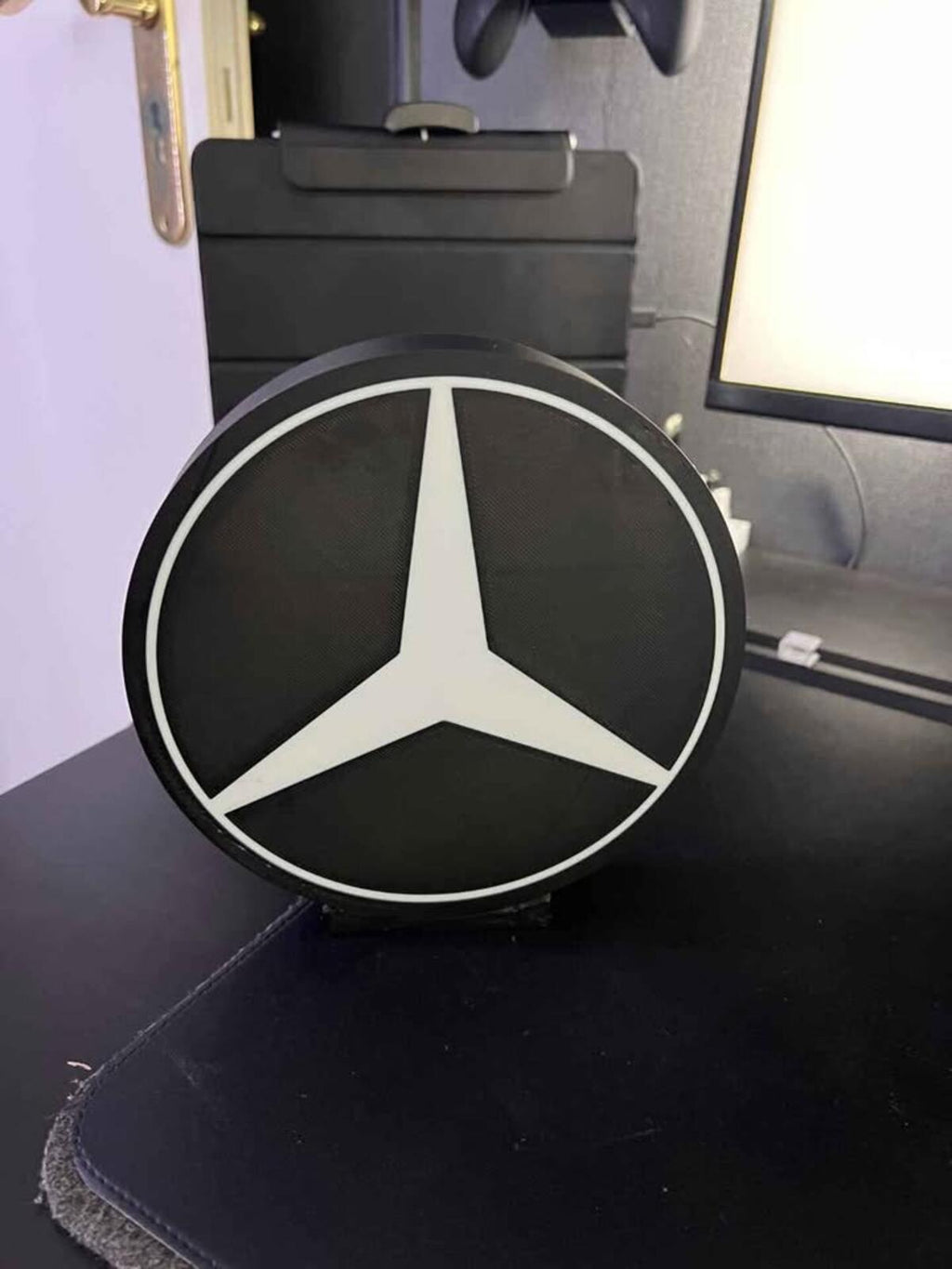 Mercedes Lightbox With Stand