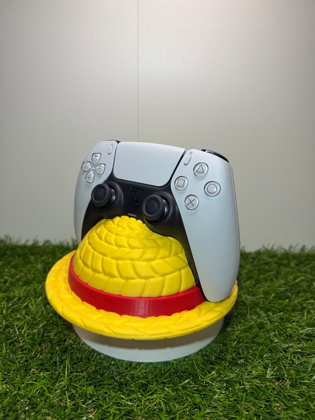 One Piece Straw Hat Controller Holder